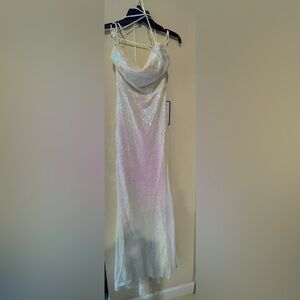 Beautiful, formal, shiny white long dress size 11/12. Brand new, never worn.🌹